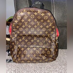 LV Backpack, Brand new in great condition.